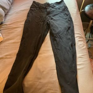 YMI black mid rise jeans size 11/30